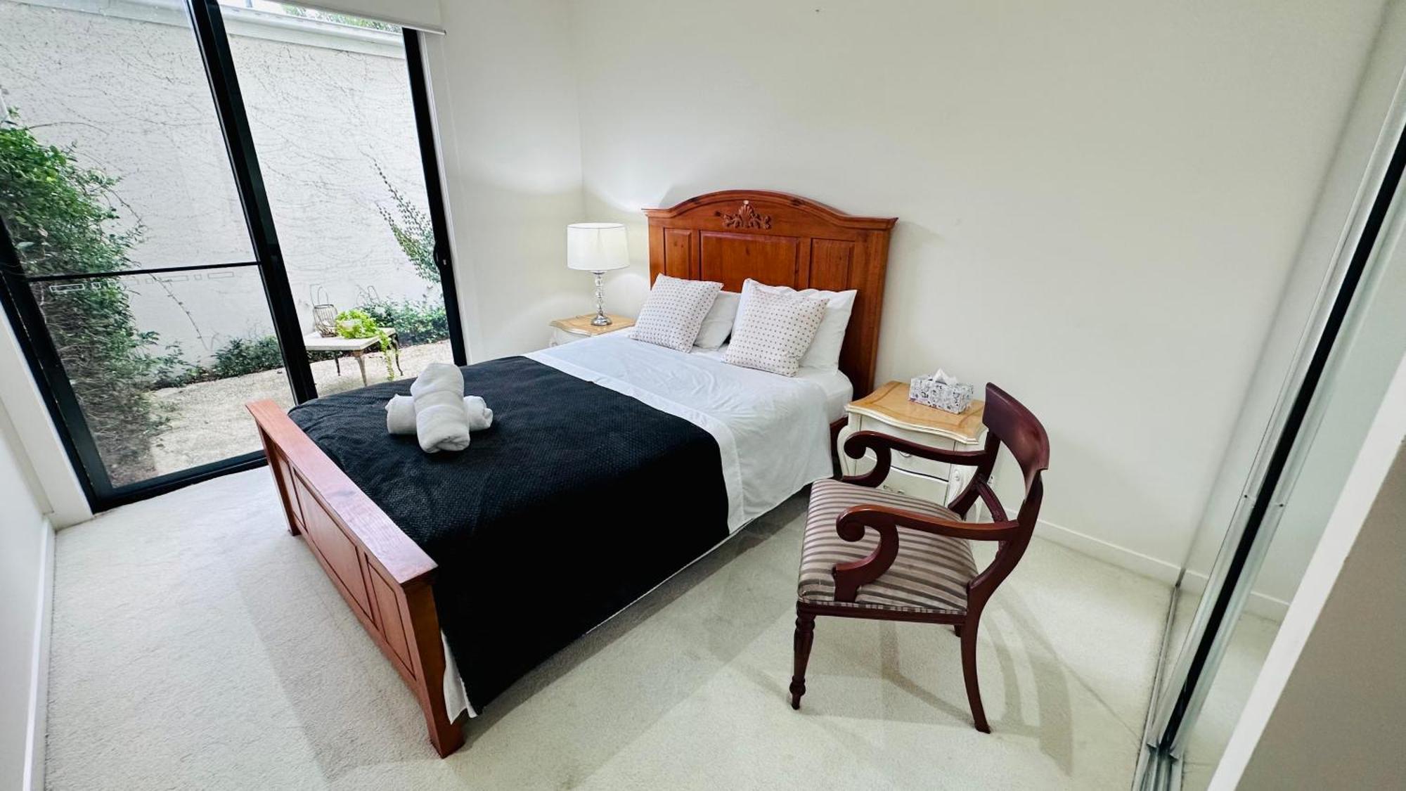 Golf Course Apartment *